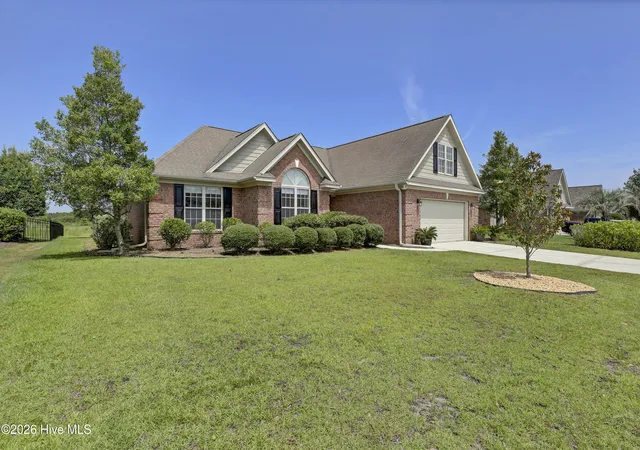 Photo 3 of Single family home for sale at 341 Highlands Dr, Hampstead, NC 28443 | MLS# 100596636 | Listing updated on 2026-08-31