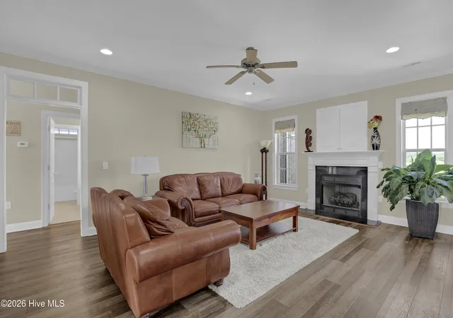 Photo 3 of Single family home for sale at 341 Highlands Dr, Hampstead, NC 28443 | MLS# 100596636 | Listing updated on 2026-08-31