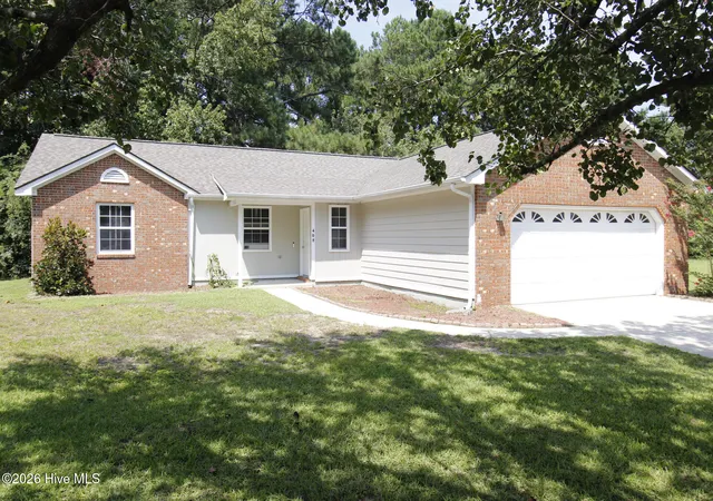 Photo 1 of Single family home for sale at 408 Singletree Ct, Jacksonville, NC 28540 | MLS# 100598713 | Listing updated on 2026-09-10
