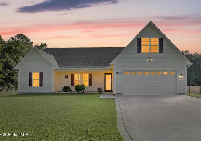 Photo 1 of Single family home for sale at 198 Windfield Ln, Holly Ridge, NC 28445 | MLS# 100597770 | Listing updated on 2026-09-20