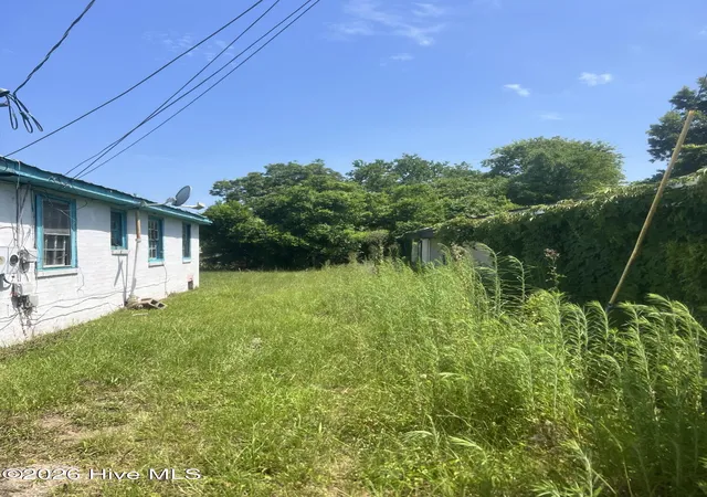 Photo 3 of Multi family home for sale at 2126 Martin Luther King Junior Blvd, Augusta, GA 30901 | MLS# 100598672 | Listing updated on 2026-08-25