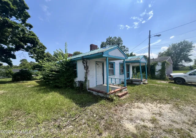 Photo 3 of House for sale at 2126 Martin Luther King Junior Blvd, Augusta, GA 30901 | MLS# 100598672 | Listing updated on 2026-08-25
