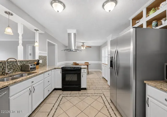Photo 4 of Single family home for sale at 3216 Mesquite Dr, Fayetteville, NC 28306 | MLS# 100596517 | Listing updated on 2026-08-28