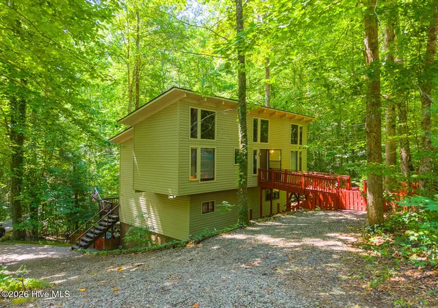 Photo 3 of Single family home for sale at 1410 Village Rd, Murphy, NC 28906 | MLS# 100597380 | Listing updated on 2026-08-19