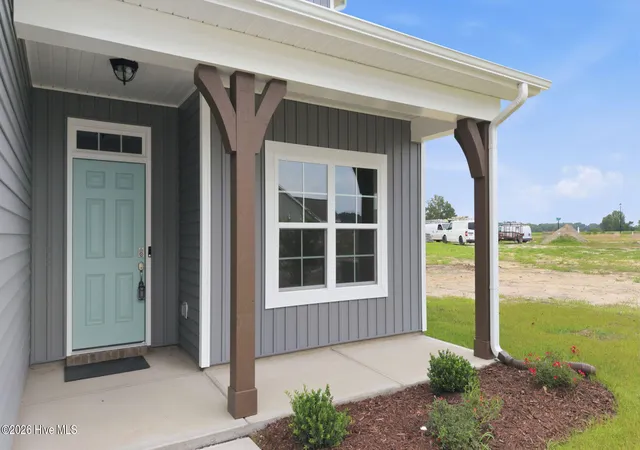 Photo 4 of Single family home for sale at 987 Rialto Ln, Ayden, NC 28513 | MLS# 100556920 | Listing updated on 2026-09-16
