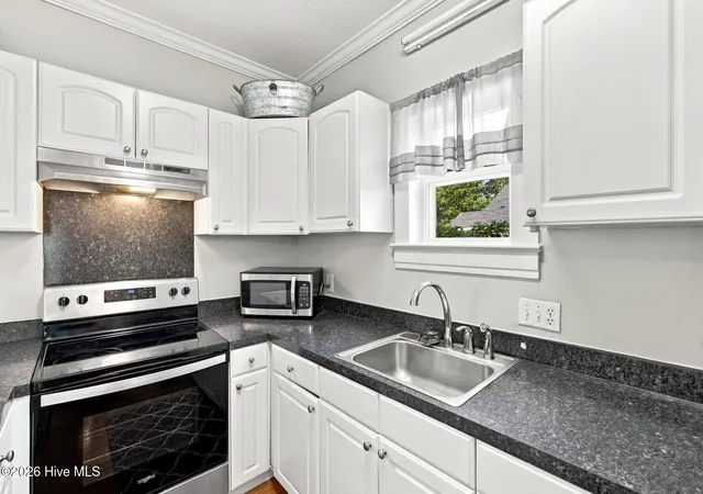 Photo 3 of Single family home for sale at 3314 N Green St, Farmville, NC 27828 | MLS# 100593590 | Listing updated on 2026-09-20