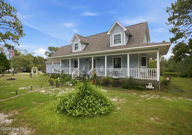 Photo 2 of Single family home for sale at 998 Trevino Rd, Southport, NC 28461 | MLS# 100593128 | Listing updated on 2026-09-16