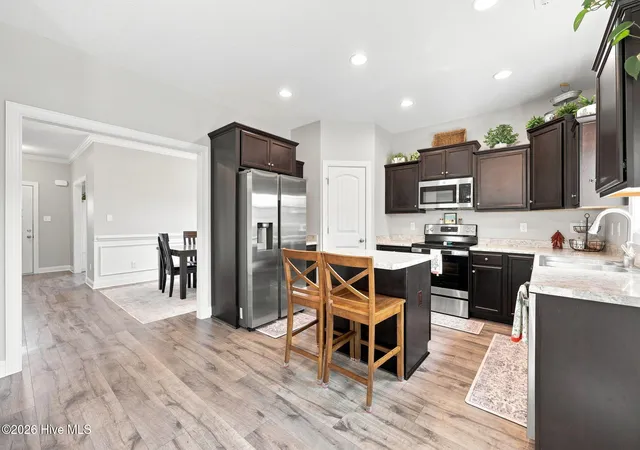 Photo 3 of Single family home for sale at 305 Lonesome Dove Ct, Maysville, NC 28555 | MLS# 100597604 | Listing updated on 2026-10-08
