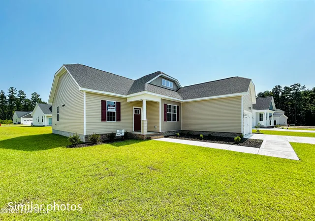 Photo 3 of Single family home for sale at 1231 Inner Banks Ln, Jacksonville, NC 28546 | MLS# 100562830 | Listing updated on 2026-09-22