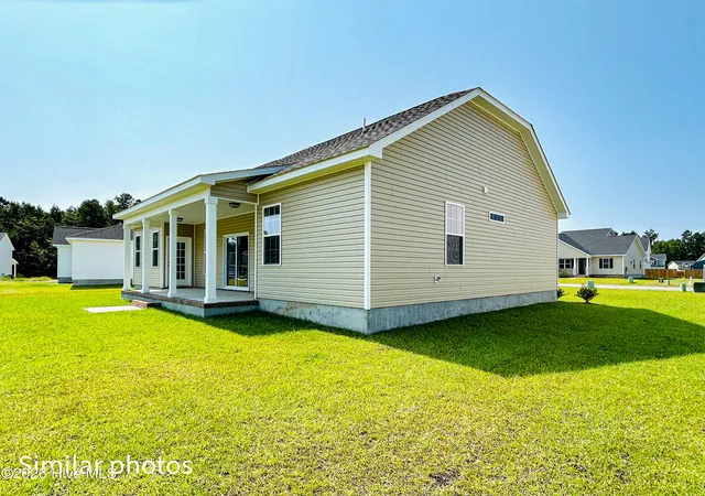 Photo 4 of Single family home for sale at 1231 Inner Banks Ln, Jacksonville, NC 28546 | MLS# 100562830 | Listing updated on 2026-09-22