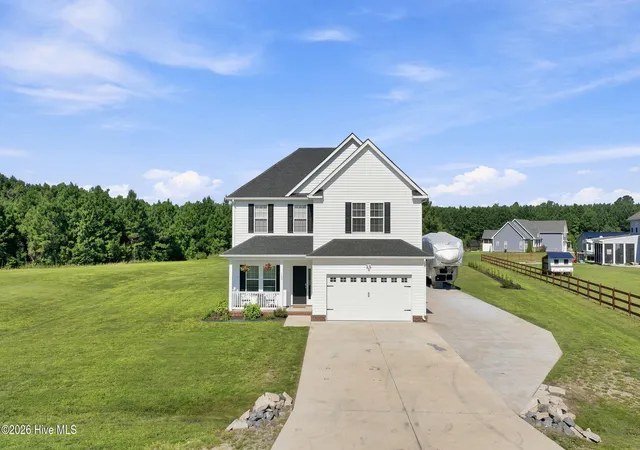 Photo 3 of Single family home for sale at 109 Sligo Way, Moyock, NC 27958 | MLS# 100593962 | Listing updated on 2026-08-25