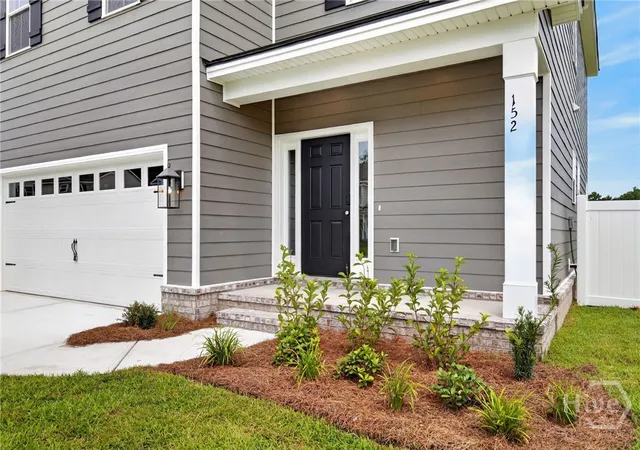 3rd image of 152 Hanover Pl, Richmond Hill, GA 31324 | MLS# SA356489