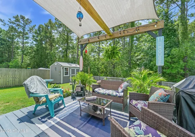 Photo 3 of Single family home for sale at 504 Everett Glades, Sneads Ferry, NC 28460 | MLS# 100597265 | Listing updated on 2026-09-17
