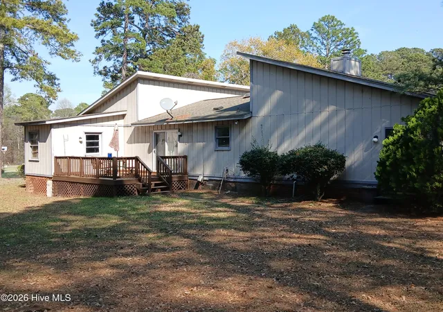 Photo 3 of Single family home for sale at 102 Foxwood Pl, Goldsboro, NC 27530 | MLS# 100599497 | Listing updated on 2026-09-17
