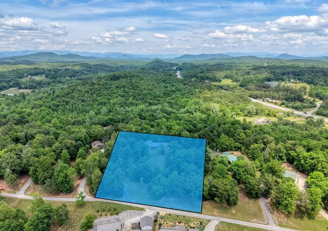 Photo 2 of Single family home for sale at 290 Butterball Blvd, Murphy, NC 28906 | MLS# 98544596 | Listing updated on 2026-08-22