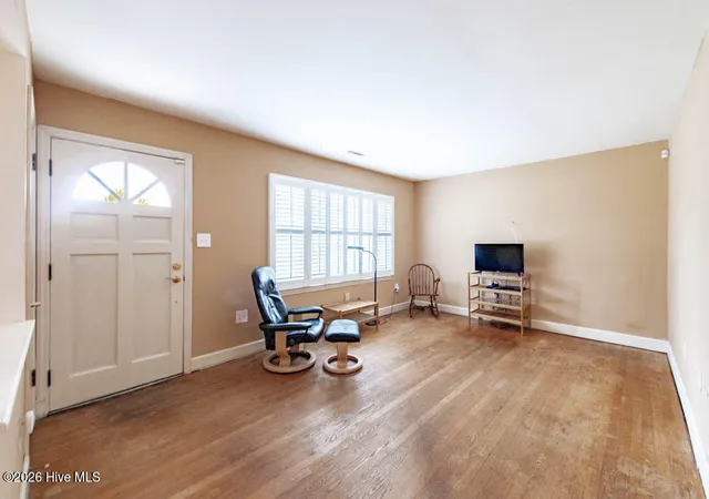 Photo 3 of Single family home for sale at 1010 Rosemont Dr, Aiken, SC 29801 | MLS# 100594821 | Listing updated on 2026-08-27