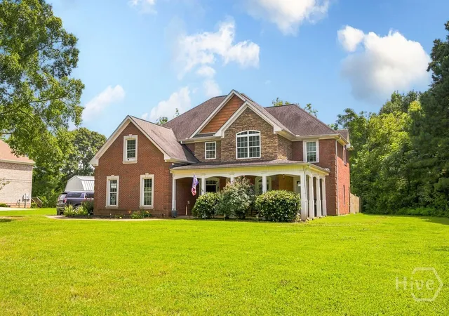 Photo 2 of Single family home for sale at 10 Toscanno Dr, Covington, GA 30014 | MLS# CL362145 | Listing updated on 2026-08-19
