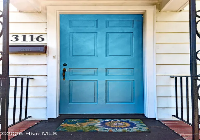 Photo 3 of Single family home for sale at 3116 Camden Cir, Wilmington, NC 28403 | MLS# 100597122 | Listing updated on 2026-08-20