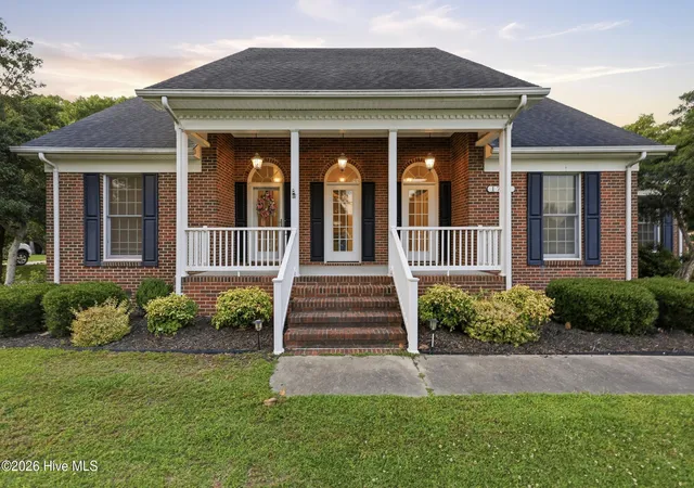 Photo 2 of Single family home for sale at 1706 Darian Dr, Elizabeth City, NC 27909 | MLS# 100579728 | Listing updated on 2026-08-25
