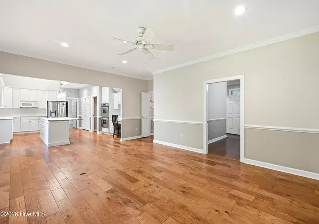 Photo 3 of Single family home for sale at 7312 Masonboro Sound Rd, Wilmington, NC 28409 | MLS# 100595789 | Listing updated on 2026-09-14