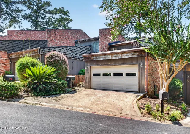 Photo 2 of Townhouse for sale at 3538 Gleneagles Dr, Augusta, GA 30907 | MLS# 100593093 | Listing updated on 2026-09-15