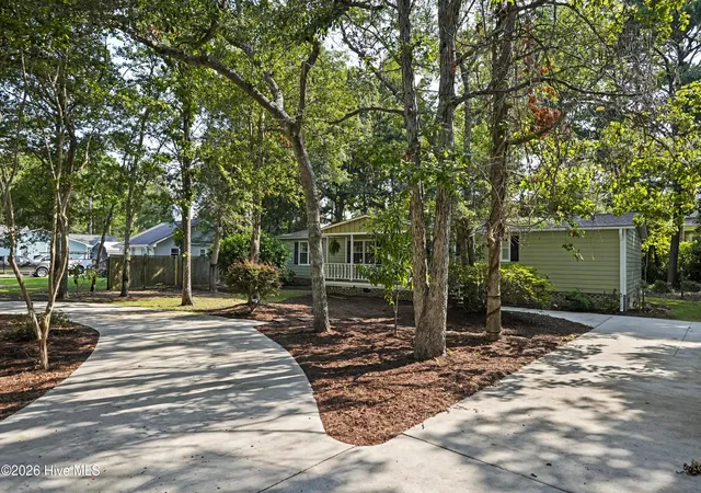 Photo 3 of Manufactured home for sale at 1555 Horse Branch Rd SW, Ocean Isle Beach, NC 28469 | MLS# 100589901 | Listing updated on 2026-09-01