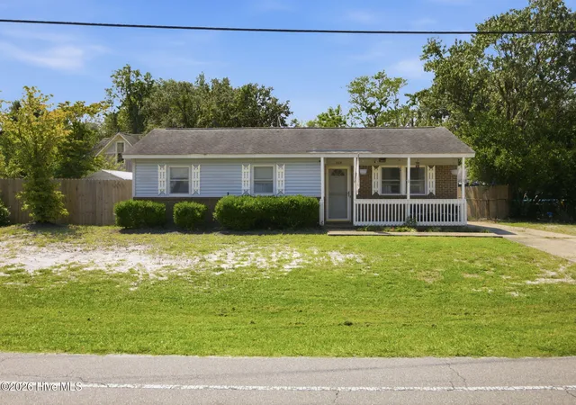 Photo 3 of Single family home for sale at 209 Cathay Rd, Wilmington, NC 28412 | MLS# 100582329 | Listing updated on 2026-09-18