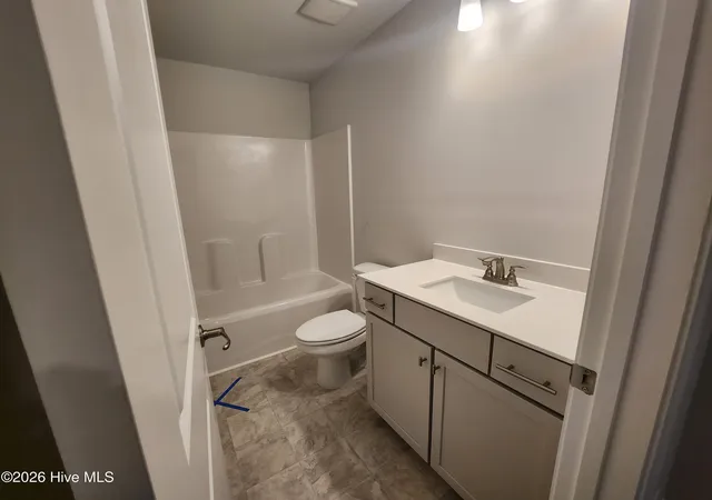 Photo 17 of Single family home for sale at 816 Hidden Brg Dr, Jacksonville, NC 28546 | MLS# 100594936 | Listing updated on 2026-08-25