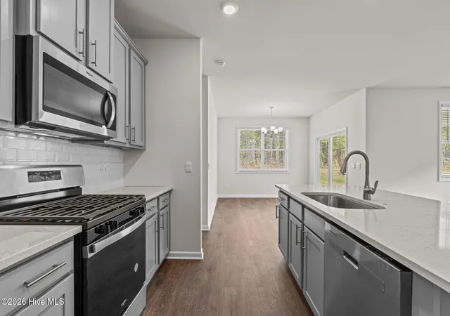 Photo 4 of Single family home for sale at 7021 Bayberry Park Dr, New Bern, NC 28562 | MLS# 100598739 | Listing updated on 2026-09-04