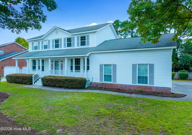Photo 2 of Single family home for sale at 1001 Sheffield Dr, Wilmington, NC 28411 | MLS# 100598934 | Listing updated on 2026-09-18