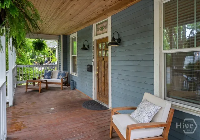 Photo 3 of Single family home for sale at 1309 E 33rd Street, Savannah, GA 31404 | MLS# SA355153 | Listing updated on 2026-08-29