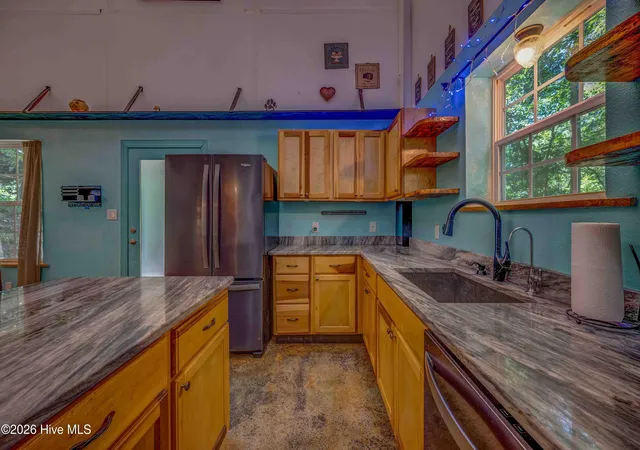 Photo 3 of Single family home for sale at 15 Ranger Hl, Murphy, NC 28906 | MLS# 100598244 | Listing updated on 2026-09-01