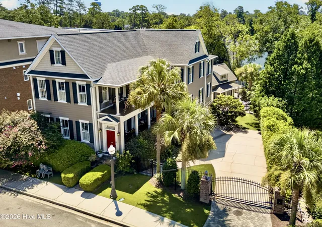 Photo 1 of Mansion for sale at 355 Park Ave Sw, Aiken, SC 29801 | MLS# 100598278 | Listing updated on 2026-08-22