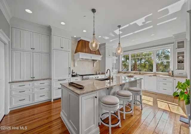 Photo 3 of Mansion for sale at 355 Park Ave Sw, Aiken, SC 29801 | MLS# 100598278 | Listing updated on 2026-08-22