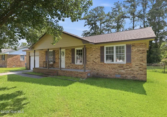 Photo 2 of Single family home for sale at 205 Wildwood Rd, Havelock, NC 28532 | MLS# 100595434 | Listing updated on 2026-09-23