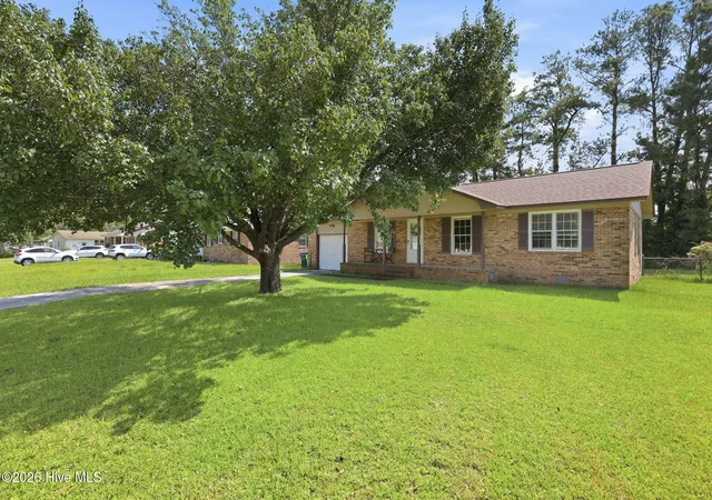 Photo 3 of Single family home for sale at 205 Wildwood Rd, Havelock, NC 28532 | MLS# 100595434 | Listing updated on 2026-09-23