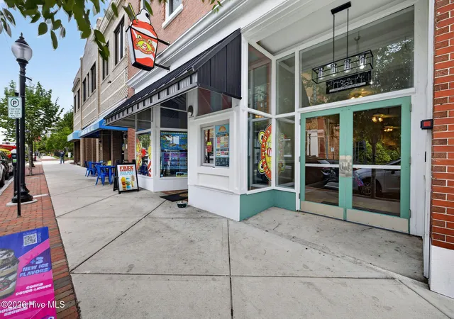 Photo 3 of Condo for sale at 304 N Front St #Q, Wilmington, NC 28401 | MLS# 100589923 | Listing updated on 2026-08-26