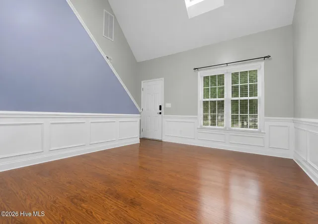 Photo 4 of Single family home for sale at 103 Felicity Ln, New Bern, NC 28562 | MLS# 100570877 | Listing updated on 2026-09-10