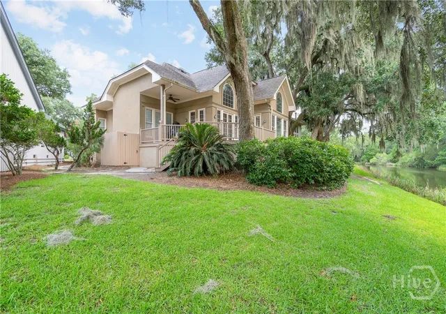 Photo 3 of Single family home for sale at 5 Windlass Ct, Savannah, GA 31411 | MLS# SA360707 | Listing updated on 2026-08-21