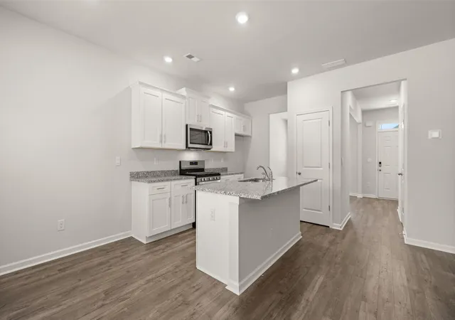 Photo 3 of Single family home for sale at 2047 Signal Hl Ct, Augusta, GA 30906 | MLS# 100591815 | Listing updated on 2026-09-19
