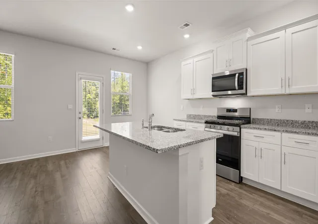 Photo 4 of Single family home for sale at 2047 Signal Hl Ct, Augusta, GA 30906 | MLS# 100591815 | Listing updated on 2026-09-19
