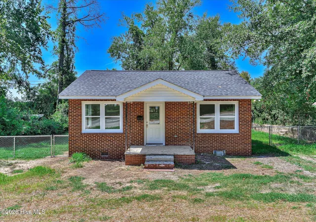 Photo 1 of Single family home for sale at 3007 Vaucluse Rd, Aiken, SC 29801 | MLS# 100597689 | Listing updated on 2026-08-26