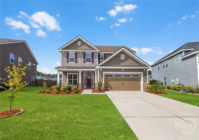 Photo 2 of Single family home for sale at 30 Shoefstall St, Savannah, GA 31407 | MLS# SA361830 | Listing updated on 2026-09-13