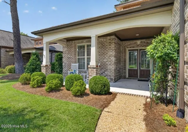 Photo 3 of Townhouse for sale at 649 Jenoa Loop, Castle Hayne, NC 28429 | MLS# 100599316 | Listing updated on 2026-08-27