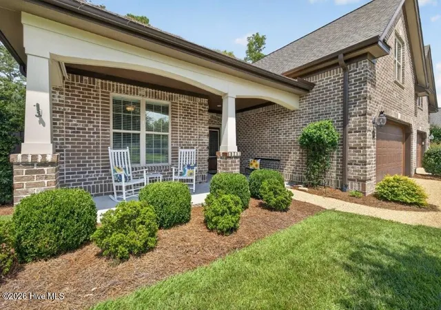 Photo 3 of Townhouse for sale at 649 Jenoa Loop, Castle Hayne, NC 28429 | MLS# 100599316 | Listing updated on 2026-08-27
