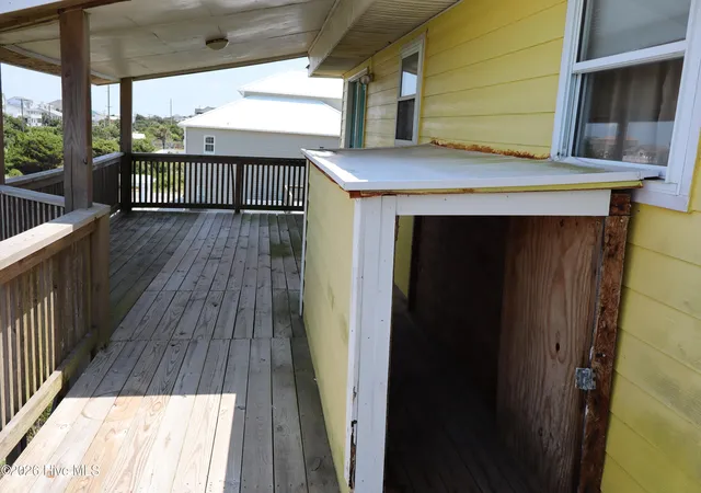 Photo 3 of Single family home for sale at 2306 Ocean Dr, Emerald Isle, NC 28594 | MLS# 100590205 | Listing updated on 2026-08-24