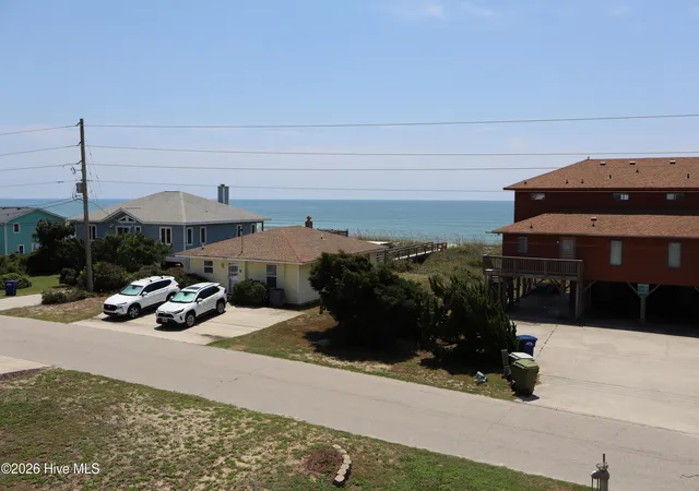 Photo 4 of Single family home for sale at 2306 Ocean Dr, Emerald Isle, NC 28594 | MLS# 100590205 | Listing updated on 2026-08-24