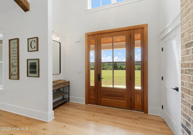 Photo 4 of Single family home for sale at 107 Mayflower Dr, Newport, NC 28570 | MLS# 100597602 | Listing updated on 2026-09-28