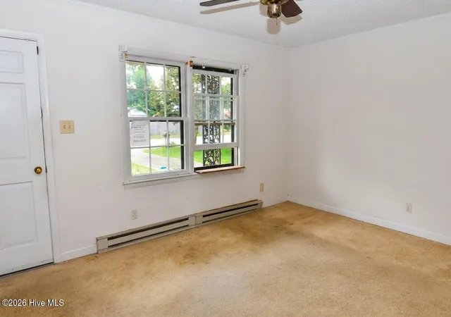 Photo 4 of Single family home for sale at 2554 Vernon Ave, Winterville, NC 28590 | MLS# 100594015 | Listing updated on 2026-09-03