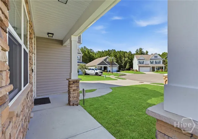 4th image of 54 Palmer Pl, Richmond Hill, GA 31324 | MLS# SA363434